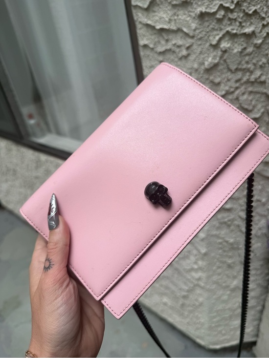 Alexander McQueen Handbags - Authentic Alexander McQueen Skull Bag – Albion Pink